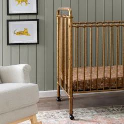Abigail Mini Crib