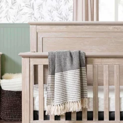 Beckett Flat Top 4-in-1 Crib (Rustic)