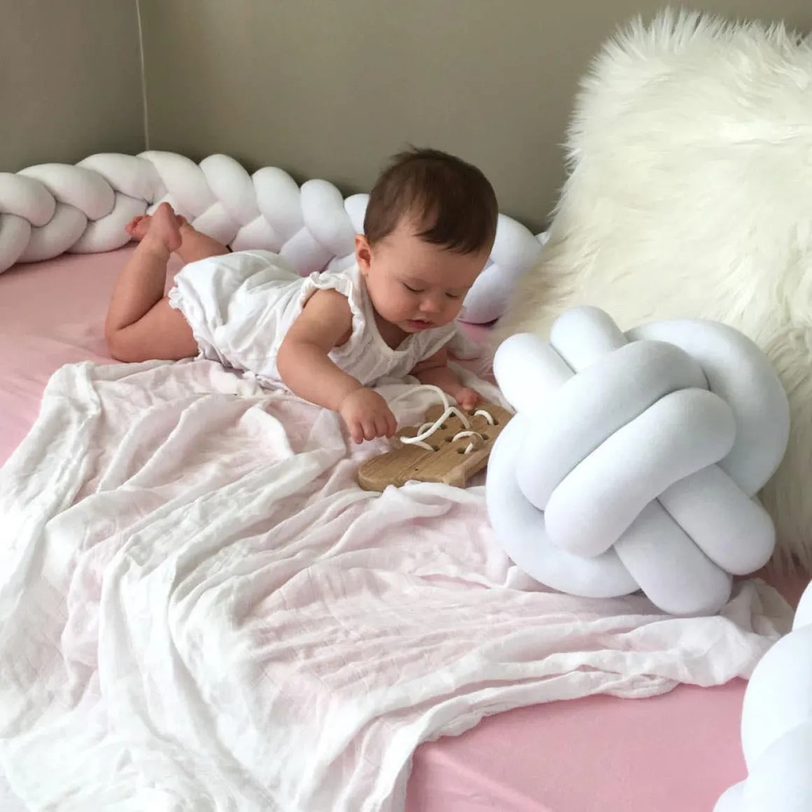 Braid Cushion (Full)