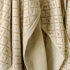 Cuddle Plush Infant Blanket