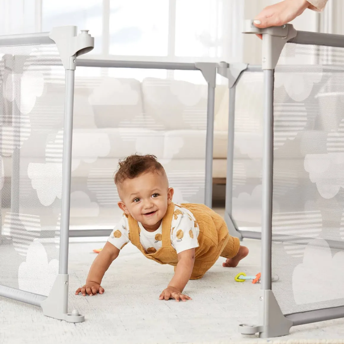 Expandable Enclosure