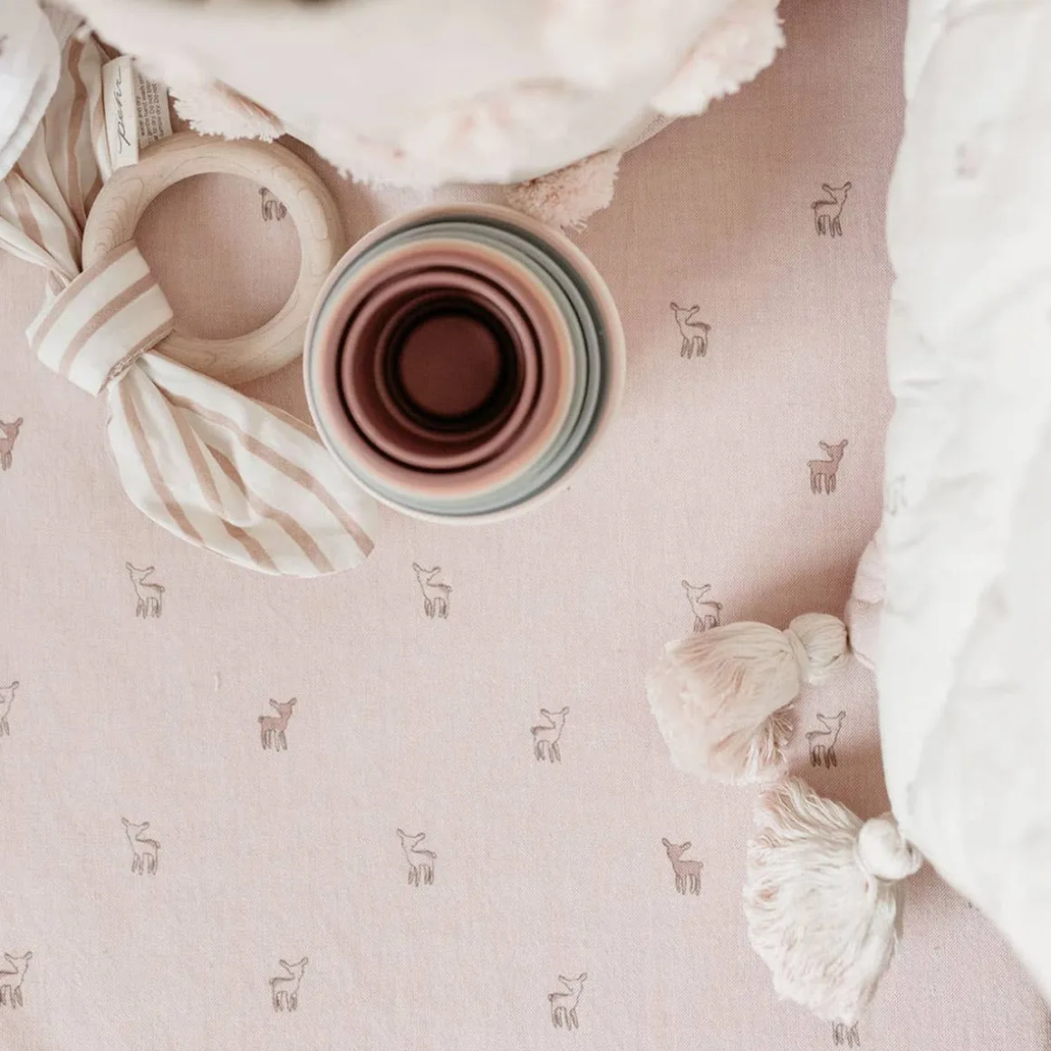 Hatchlings Crib Sheet