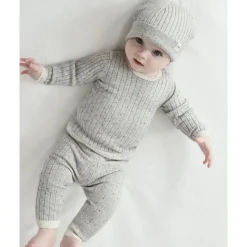 Hug Me Long Sleeve Top