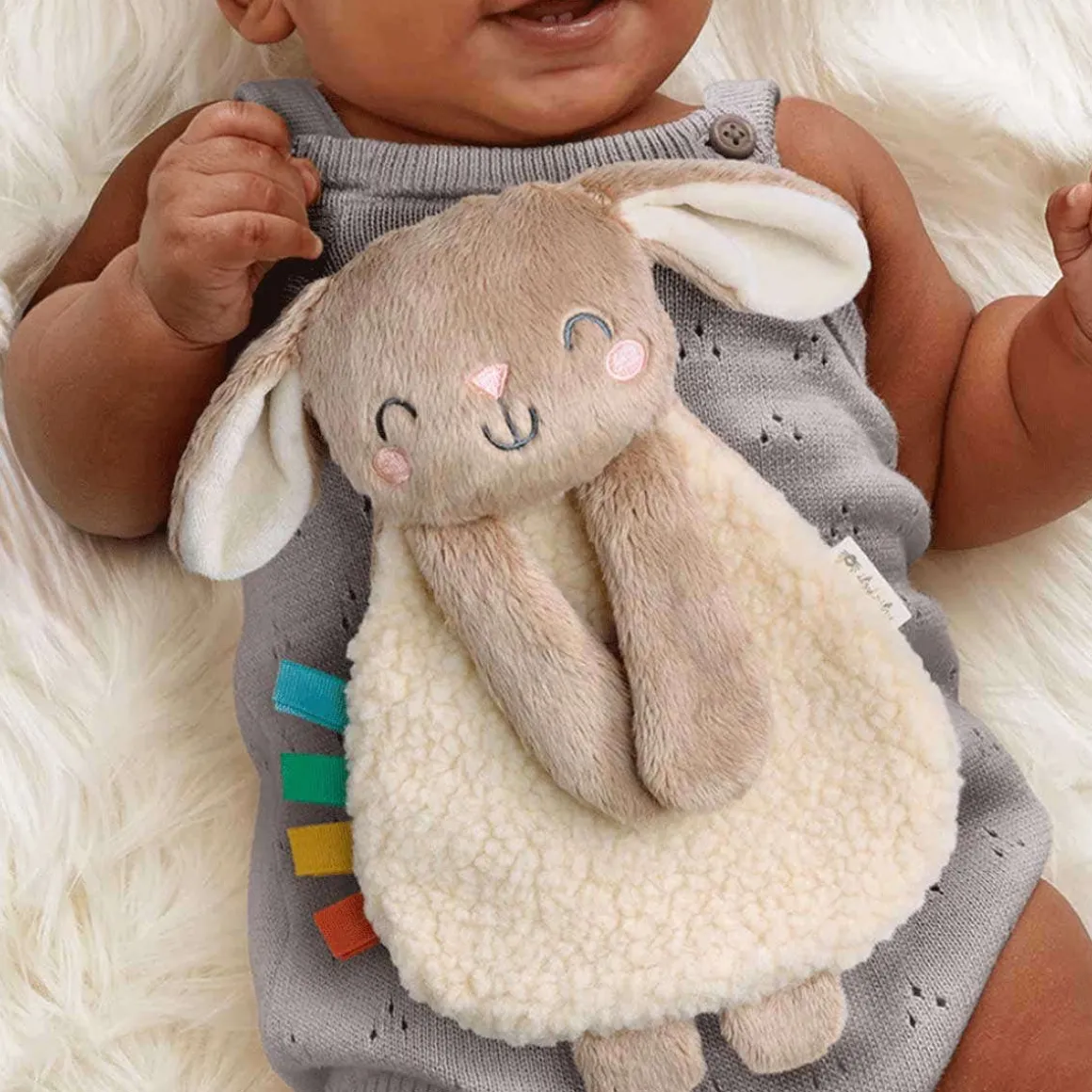 Itzy Learn & Snuggle