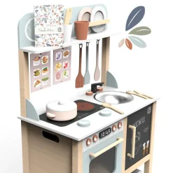 Kitchen with 20 Accessories
