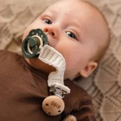 Knitted Pacifier Braid Clip
