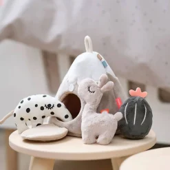 Lalee Hide & Seek Mountain