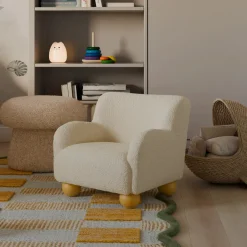 Swoops Kids Chair (Boucle)