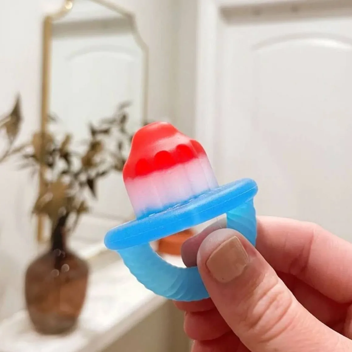 Teensy Teether Soothing Teether