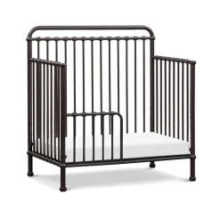 Winston Mini Crib